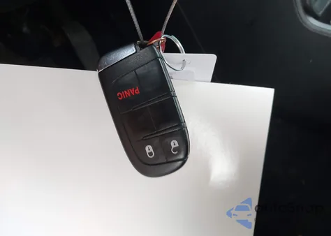 2018 Jeep Renegade Sport 4X4 из США, поврежденный, VIN ZACCJBAB0JPH44652